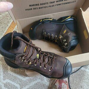 Keen steel tiped work boots